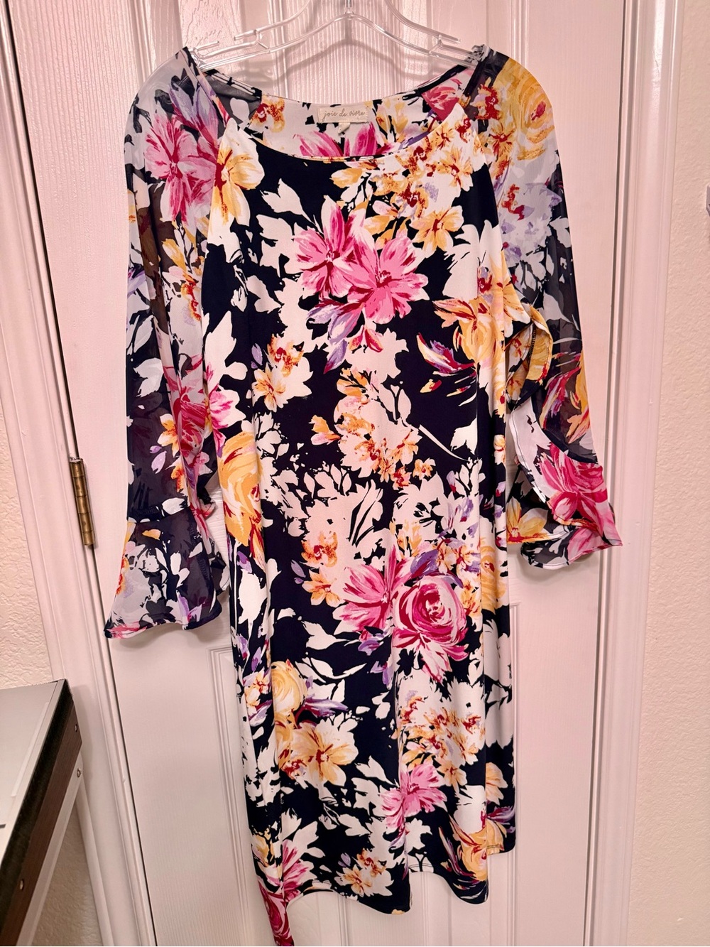 Floral Scoop Neck Shift Dress - Navy & Pink - Picture 1 of 5